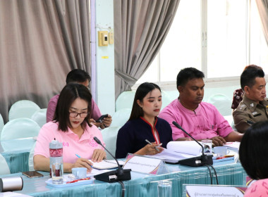 ประชุมคณะทำงานระดับจังหวัดแก้ไขปัญหาในการดำเนินงานของสหกรณ์และกลุ่มเกษตรกรที่มีข้อบกพร่อง ... Image 18