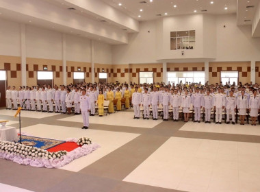 พิธีถวายราชสักการะเนื่องในวันพระบาทสมเด็จพระพุทธยอดฟ้าจุฬาโลกมหาราช ... Image 1