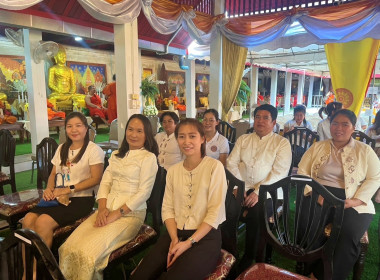 พิธีเจริญพระพุทธมนต์อบรมสมโภชน้ำสรงพระราชทาน Image 3