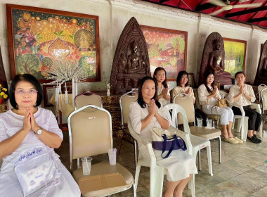 พิธีอัญเชิญน้ำสรงพระราชทานฯ ขึ้นสรงน้ำพระธาตุหริภุญชัย พารามิเตอร์รูปภาพ 9