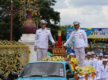 พิธีถวายเทียนพรรษาพระราชทานเป็นการแสดงความจงรักภักดี Image 3