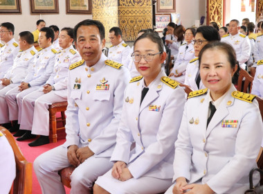 พิธีถวายเทียนพรรษาพระราชทานเป็นการแสดงความจงรักภักดี Image 8