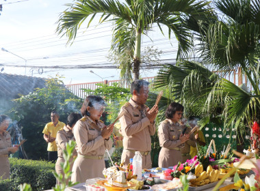 พิธีไหว้ศาลพระภูมิ ... Image 8