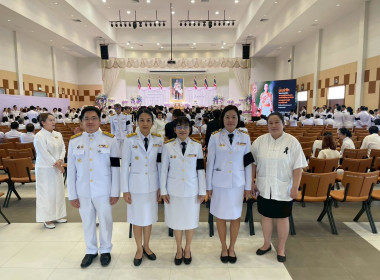 พิธีวางพวงมาลาถวายราชสักการะพระบาทสมเด็จพระมงกุฎเกล้าเจ้าอยู่หัว ... Image 10