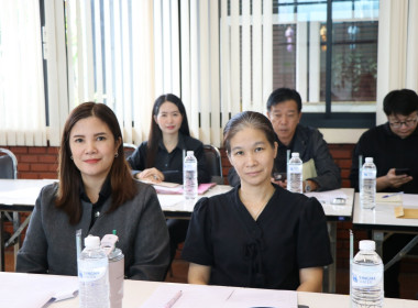 ประชุมซักซ้อมเกณฑ์ชี้แจงเงื่อนไขและแนวทางในการแนะนำส่งเสริมและพัฒนาความเข้มแข็ง ... Image 7