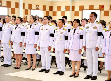 พิธีวางพวงมาลาถวายราชสักการะเนื่องในวันที่ระลึกวันคล้ายวันสวรรคตพระบาทสมเด็จพระปรเมนทรมหาอานันทมหิดล ... Image 3