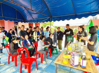 พิธีเปิดงานวันรณรงค์ป้องกันและกำจัดแมลงวันผลไม้ ... Image 14