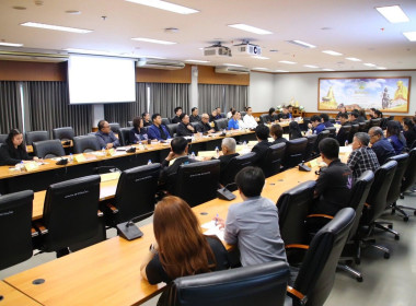 ประชุมคณะกรรมการเพื่อแก้ไขปัญหาเกษตรกรอันเนื่องมาจากผลิตผลการเกษตรระดับจังหวัด ... Image 5