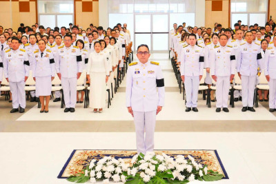 พิธีวางพวงมาลาถวายราชสักการะเนื่องในวันที่ระลึกคล้ายวันสวรรคตสมเด็จพระนารายณ์มหาราช ... Image 1