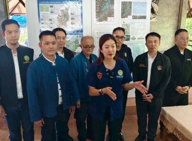 ลงพื้นที่ติดตามการบริหารจัดการน้ำและมอบปัจจัยการผลิตแก่เกษตรกร ... Image 6