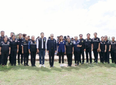 ลงพื้นที่ติดตามการบริหารจัดการน้ำและมอบปัจจัยการผลิตแก่เกษตรกร ... Image 27