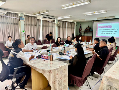 ประชุมคณะอนุกรรมการพิจารณาเงินกู้กองทุนพัฒนาสหกรณ์ ... Image 1