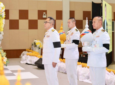 พิธีถวายพระพรชัยมงคล พิธีถวายเครื่องราชสักการะ ... Image 13