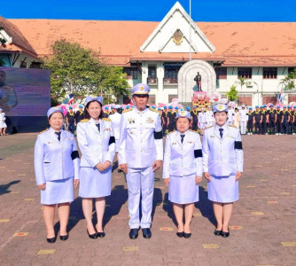 พิธีวางพวงมาลาถวายราชสักการะ เนื่องในวันปิยมหาราช ประจำปี ... พารามิเตอร์รูปภาพ 1