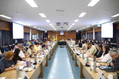 ประชุมคณะกรมการจังหวัดลำพูน และนายอำเภอ ... พารามิเตอร์รูปภาพ 1