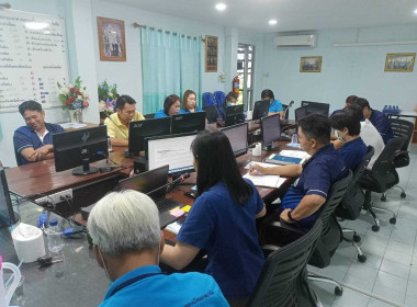 ประชุมคณะกรรมการดำเนินการ สหกรณ์โคนมลำพูน จำกัด พารามิเตอร์รูปภาพ 3