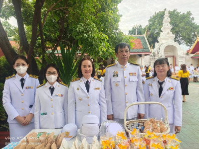 ทำบุญตักบาตร ข้าวสาร อาหารแห้ง แค่พระสงฆ์และสามเณร จำนวน 72 ... พารามิเตอร์รูปภาพ 1