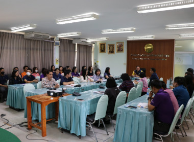 ตรวจเยี่ยมและติดตามผลการปฏิบัติงานของสำนักงานสหกรณ์จังหวัดลำพูน ... Image 3