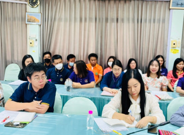 ตรวจเยี่ยมและติดตามผลการปฏิบัติงานของสำนักงานสหกรณ์จังหวัดลำพูน ... Image 10