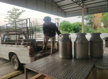 ลงพื้นที่ตรวจสอบปริมาณน้ำนมโคทั้งระบบ ... Image 10
