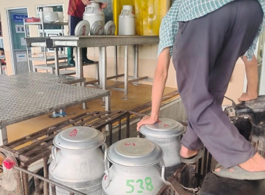ลงพื้นที่ตรวจสอบปริมาณน้ำนมโคทั้งระบบ ... Image 13