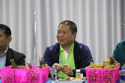 ตรวจเยี่ยม ติดตามสถานการณ์ลำไย ... Image 1