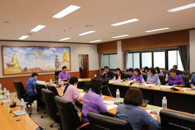 ประชุมคณะทำงานส่งเสริมพัฒนาอาชีพและการตลาด ... Image 1