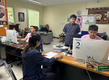 ติดตามการใช้เงินกู้กองทุนพัฒนาสหกรณ์ให้เป็นไปตามวัตถุประสงค์ ประเมินผลการใช้เงินกู้ ... Image 6