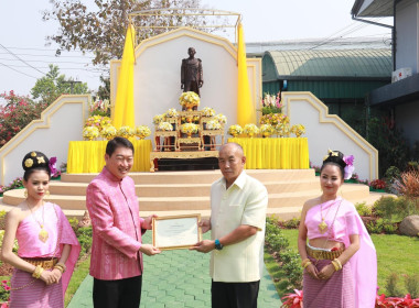 พิธีเปิดพระอนุสาวรีย์พระราชวรวงศ์เธอ กรมหมื่นพิทยาลงกรณ์ ... พารามิเตอร์รูปภาพ 42